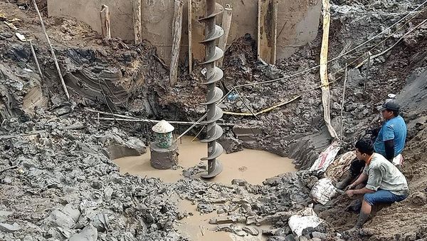 Di Lubang Ini Bocah Vietnam Jatuh hingga Meninggal