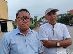 Kepsek MTs di Gresik yang Pukul 15 Siswi gegara Jajan di Luar Dipecat
