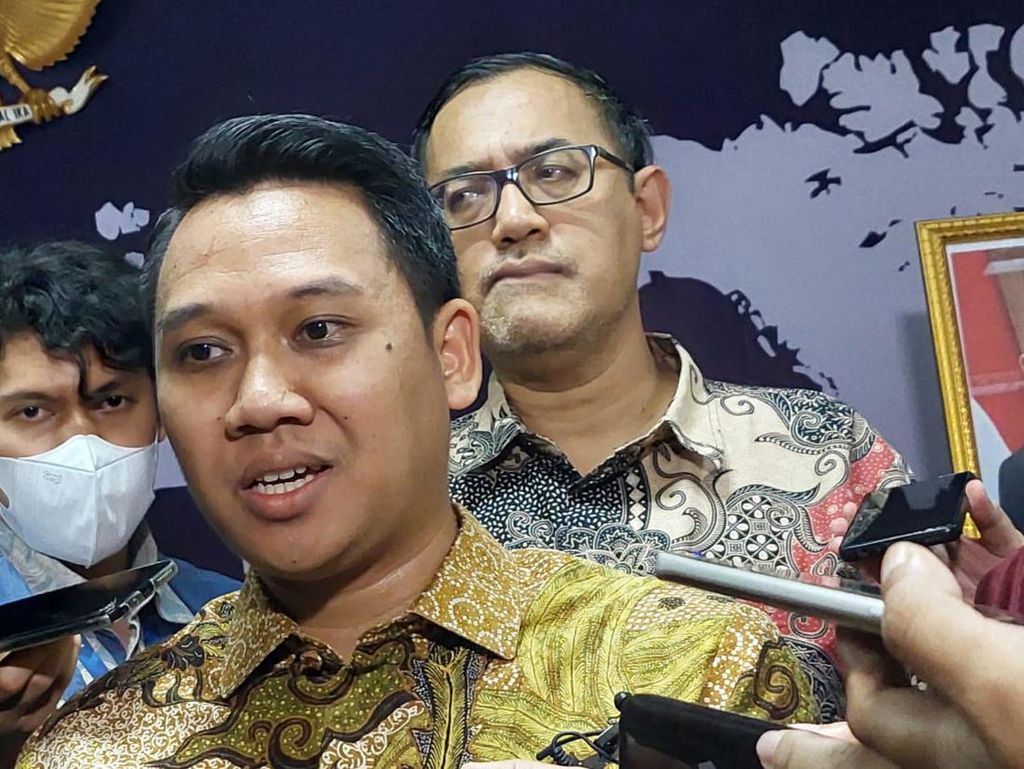 Pedagang Kripto Minta Pajak Turun Jadi 0,05% Pedagang Kripto Minta Pajak Turun Jadi 0,05%