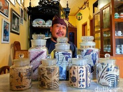 Cara Unik Masyarakat Osing Banyuwangi Simpan Batik, Dimasukkan Dalam Toples