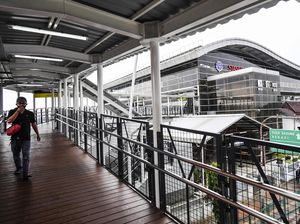 Potret Halte Integrasi TiJe-Stasiun Jatinegara, Penumpang Bisa Sat Set Potret Halte Integrasi TiJe-Stasiun Jatinegara, Penumpang Bisa Sat Set