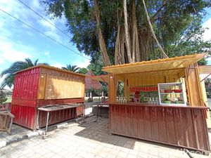 PKL Alun-alun Kota Blitar Direlokasi ke Tempat yang Bau Kotoran