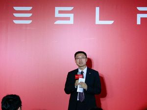 Sosok Bos China yang Paling Berkuasa di Tesla Setelah Elon Musk