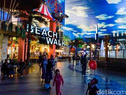 Imlek di Trans Studio Cibubur, Ada Angpao dan Barongsai Show!