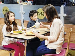 Ada Menu Rp 18 Ribu Khusus Anak-Anak dan Lansia di Supermarket Ini