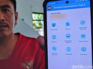 Pemkab Banyuwangi Mulai Sosialisasi Penggunaan KTP Digital Pemkab Banyuwangi Mulai Sosialisasi Penggunaan KTP Digital