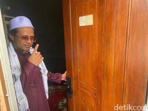 Jatim Sepekan: Kiai Pengasuh Ponpes Diduga Cabul-Santri Dibakar Senior Jatim Sepekan: Kiai Pengasuh Ponpes Diduga Cabul-Santri Dibakar Senior