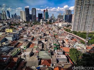 Ekonomi Belum Tenang Tahun Ini, Dibayangi Harga Pangan dan Bunga Tinggi