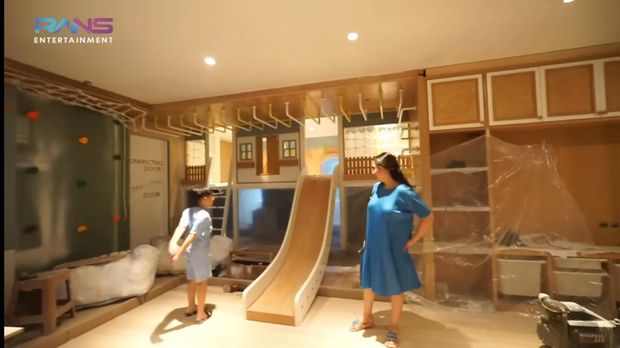 Kamar Rafathar dan Rayyanza Kamar Rafathar dan Rayyanza