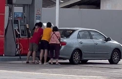 Bukan Pas Isi Bensin, Kapan Mobil Boleh Digoyang-goyang?