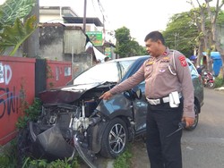 Pemobil Mabuk Seruduk Mercy hingga Angkot di Bogor, Pelajar Jadi Korban