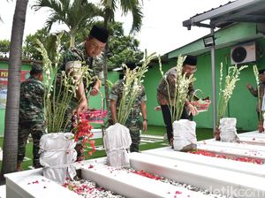 Pangdam V/Brawijaya Lanjutkan Revitalisasi Makam Aulia Sono Sidoarjo Pangdam V/Brawijaya Lanjutkan Revitalisasi Makam Aulia Sono Sidoarjo