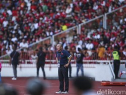 Pelatih Vietnam Nyinyir Indonesia Kuat karena Pemain Naturalisasi