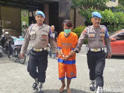Pembunuh Pria Bersimbah Darah di Lapangan Sidoarjo Ditangkap