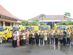 Bupati Serang Dorong Warga Desa Giatkan Pengelolaan Sampah Mandiri