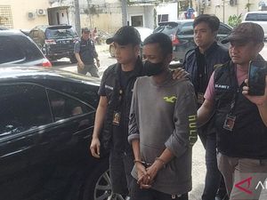 Cerita Paniknya Warga Saat 2 Orang Dibakar di Jakut, Api Sambar Terpal PKL Cerita Paniknya Warga Saat 2 Orang Dibakar di Jakut, Api Sambar Terpal PKL