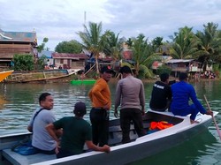 2 Bocah di Wajo Tercebur ke Sungai Siwa saat Bermain, Tim SAR Turun Tangan