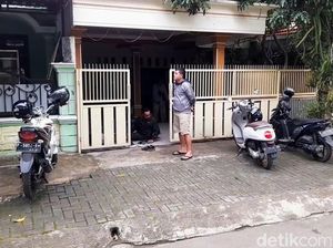 Dua Orang Jadi Tersangka Penggerudukan Rumah Kasatpol PP Bondowoso Dua Orang Jadi Tersangka Penggerudukan Rumah Kasatpol PP Bondowoso