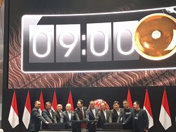 Sandiaga Antarkan Emiten Cap Tikus cs Mejeng di Pasar Modal