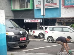 Cerita Anak-anak Naripan yang Pernah Ketabrak Saat Main Bola Jalanan