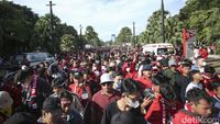 Suporter Timnas Mulai Menyemut di GBK