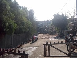 Sempat Longsor, TPA Cipayung Depok Kembali Beroperasi