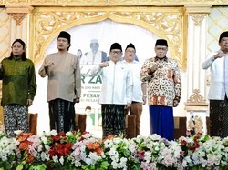 Bareng Kiai Said, Cak Imin Hadiri Haul KHR Zamruddin di Sleman