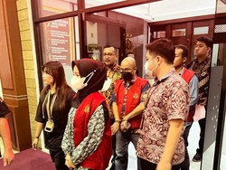 Kejari Jakpus Tahan 3 Tersangka Korupsi Pembangunan Sarana Pendukung Gas