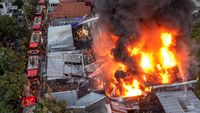 Gudang Tiner di Semarang Terbakar, Begini Kondisinya