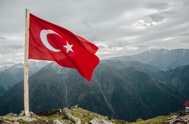 Ilustrasi Bendera Turki/Foto: Pexels.com/aydın-kiraz tradisi unik pernikahan di Turki