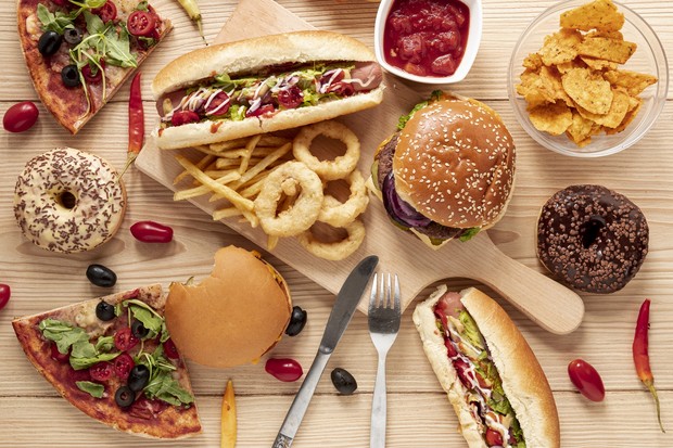 konsumsi junk food dapat menyebabkan penuaan dini
