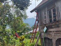 Kabel Listrik Kendor Bahayakan Warga Agam, Andre Rosiade Colek Bos PLN