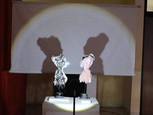 Mahasiswa Seni Rupa Undiksha Sulap Masker Bekas Jadi Karya Seni