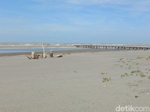 Menikmati Paris di Indramayu