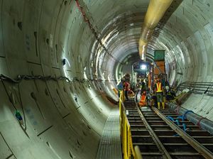 Stasiun Bawah Tanah MRT Monas dan Thamrin Nyaris Setengah Jadi Stasiun Bawah Tanah MRT Monas dan Thamrin Nyaris Setengah Jadi
