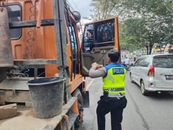 Wanita Paruh Baya di Medan Tewas Terlindas Truk!
