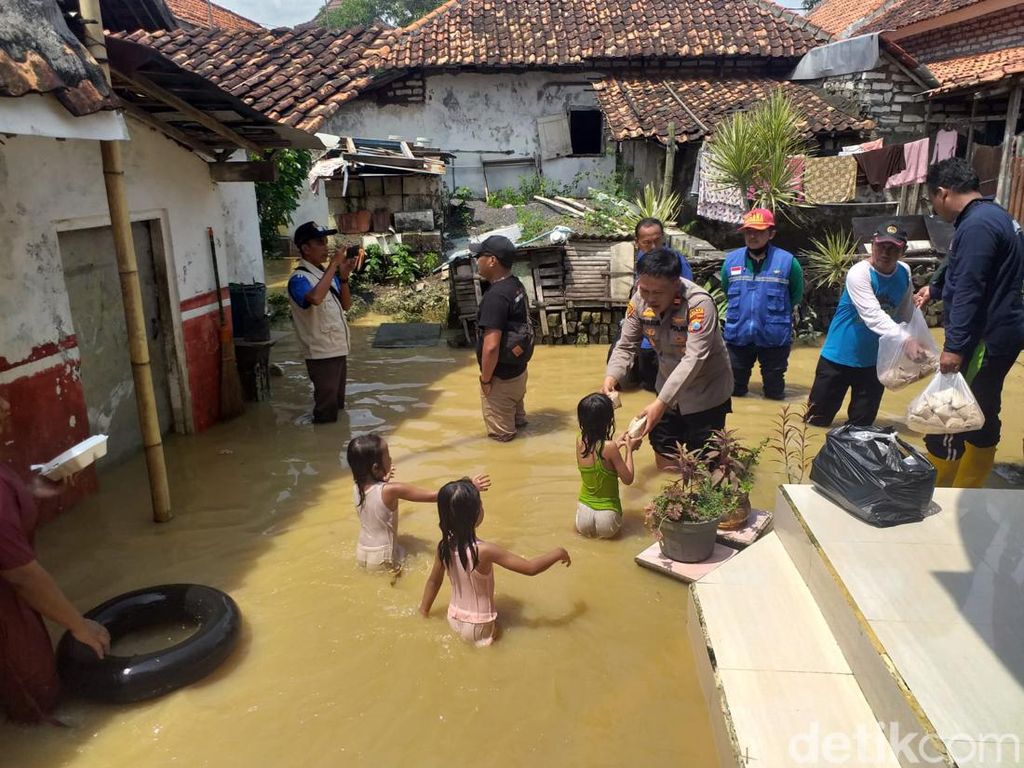 Luapan Sungai Banjiri 8 Kampung di Blega Bangkalan