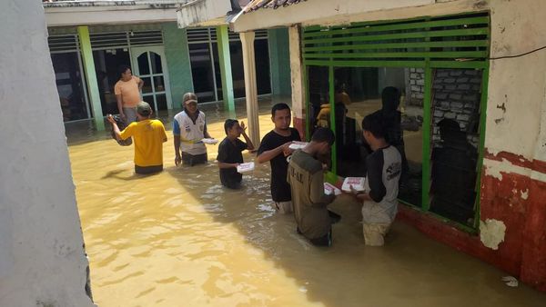 Potret Banjir Rendam Blega Bangkalan