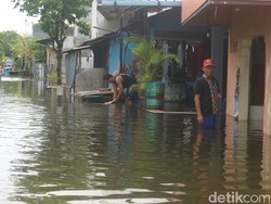 Banjir Kudus 2 Pekan Belum Surut, Menteri Basuki Bakal Bongkar Pompa