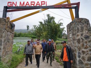 Antisipasi Dampak Erupsi Marapi, Bupati Tanah Datar Imbau Warga Ronda