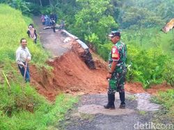 Berita Dan Informasi Longsor Terjang Jalan Terkini Dan Terbaru Hari Ini 