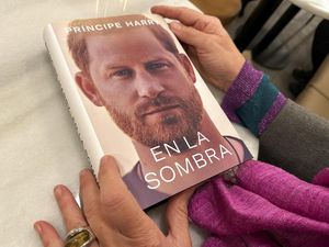 Alasan Pangeran Harry Beberkan Perseteruan Kerajaan Inggris