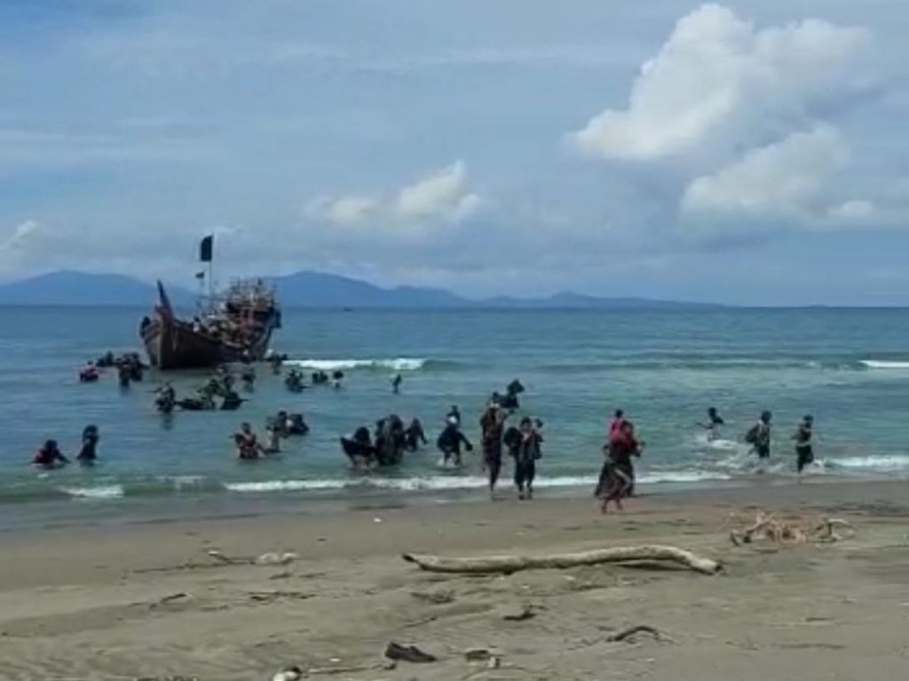 21 Pengungsi Rohingya Kembali Terdampar di Aceh, 27 Orang Tenggelam