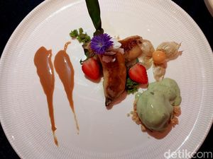 Pisang Epe Sultan, Jajanan Kaki Lima Jadi Mewah