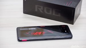 Unboxing Asus ROG Phone 6, HP Gaming Mumpuni Rp 10 Jutaan