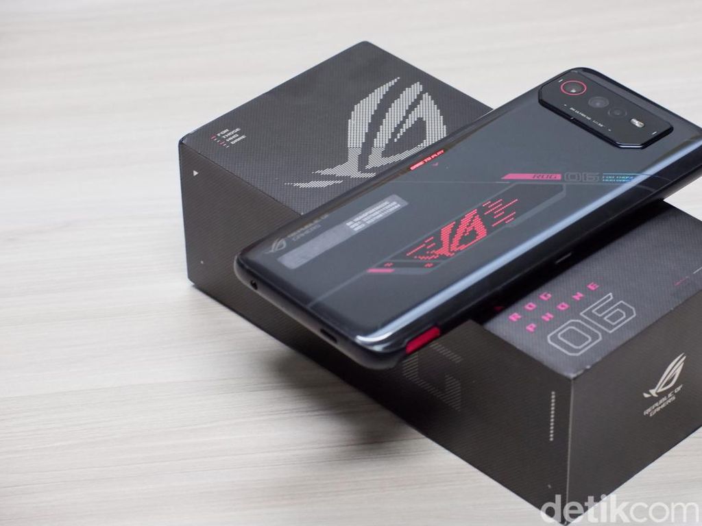 Review Asus ROG Phone 6: Ponsel Gaming Spek Spektakuler Review Asus ROG Phone 6: Ponsel Gaming Spek Spektakuler