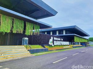 Bandara Banyuwangi Dicanangkan Sebagai Green Airport Pertama di Indonesia Bandara Banyuwangi Dicanangkan Sebagai Green Airport Pertama di Indonesia