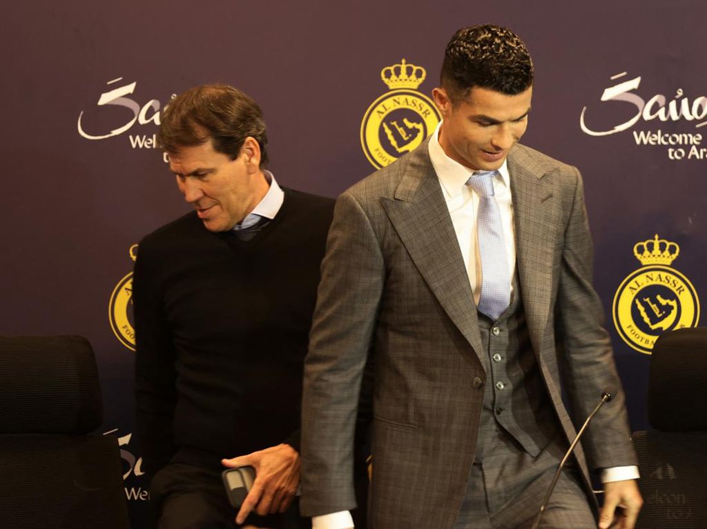 Pelatih Al Nassr Sebut Ronaldo Bakal Main Lagi di Eropa