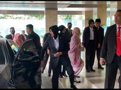 Istri PM Malaysia Anwar Ibrahim Kunjungi Masjid Istiqlal