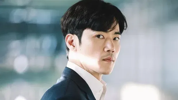 Kim Kang Woo